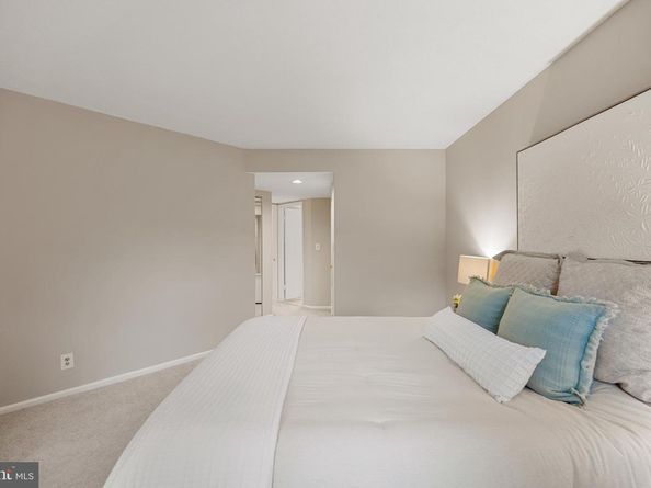 2100 Langston Boulevard 112, Arlington VA 22201