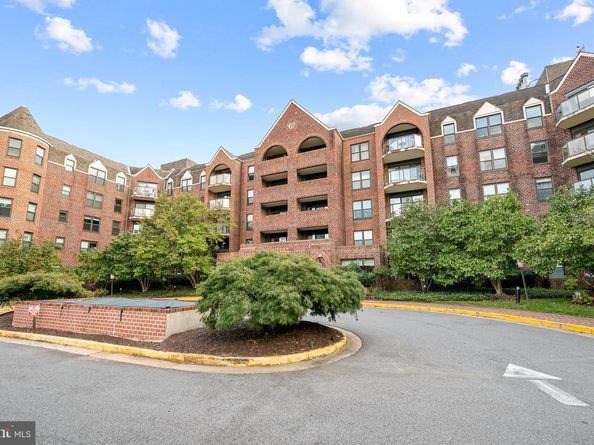 2100 Langston Boulevard 112, Arlington VA 22201