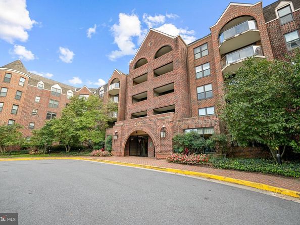 2100 Langston Boulevard 112, Arlington VA 22201