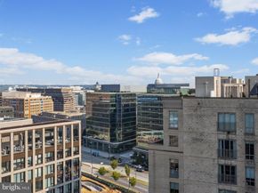 811 4TH Street NW 608, Washington DC 20001