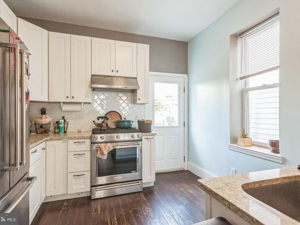 132 Davis Street, Philadelphia PA 19127
