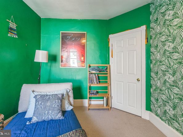 132 Davis Street, Philadelphia PA 19127