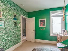 132 Davis Street, Philadelphia PA 19127