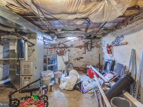 132 Davis Street, Philadelphia PA 19127