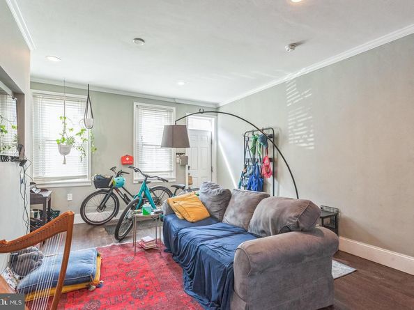 132 Davis Street, Philadelphia PA 19127