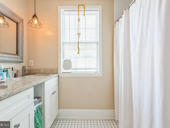 132 Davis Street, Philadelphia PA 19127