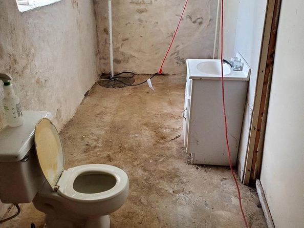 321 Dalton Street, Philadelphia PA 19111