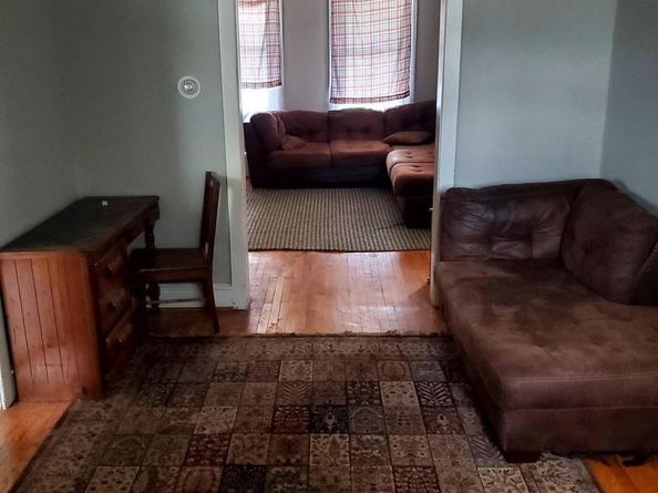 321 Dalton Street, Philadelphia PA 19111