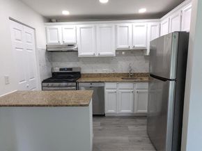 7354 Route 29 54/T2, Falls Church VA 22046