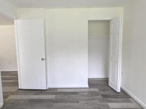 7354 Route 29 54/T2, Falls Church VA 22046