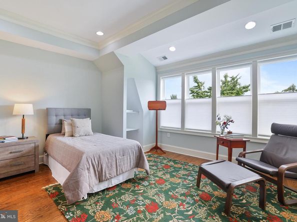1732 Bay Street SE 1, Washington DC 20003