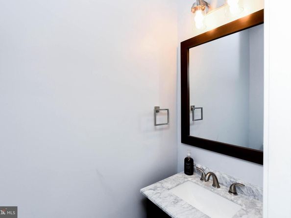 5016 Ivory Walters Lane SE, Washington DC 20019