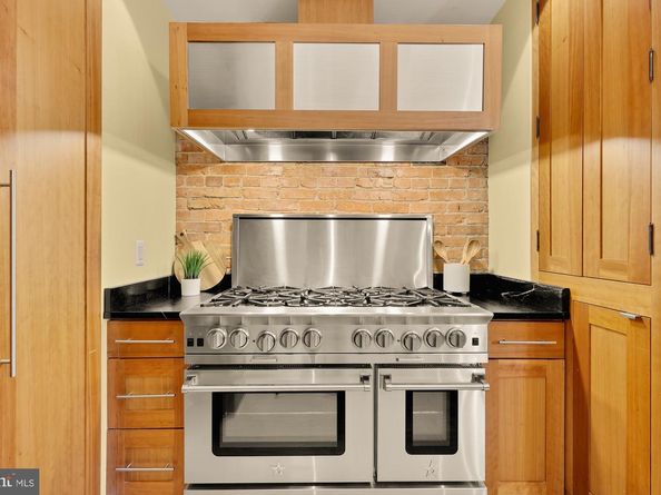 100 W Street NW, Washington DC 20001