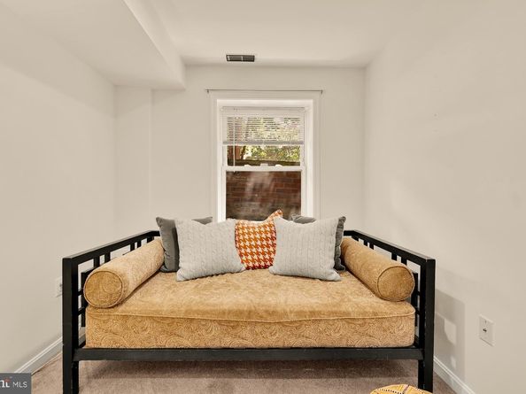 100 W Street NW, Washington DC 20001
