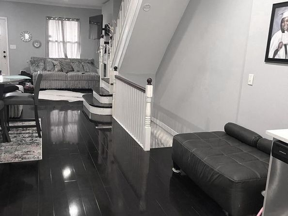 1526 N Robinson Street, Philadelphia PA 19151