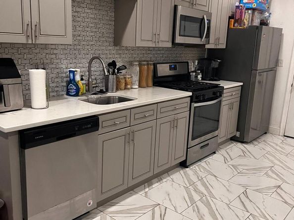 1526 N Robinson Street, Philadelphia PA 19151