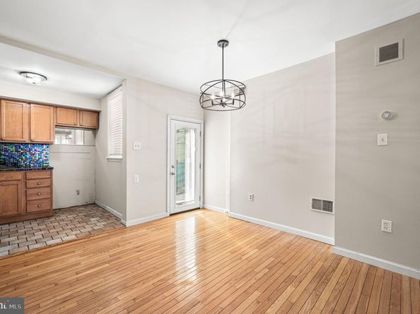 2822 S Smedley Street, Philadelphia PA 19145