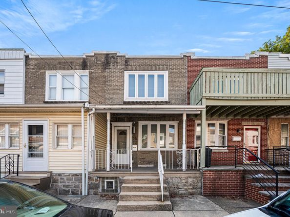 2822 S Smedley Street, Philadelphia PA 19145