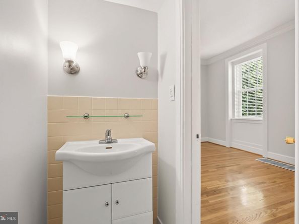 1317 4TH Street SW, Washington DC 20024