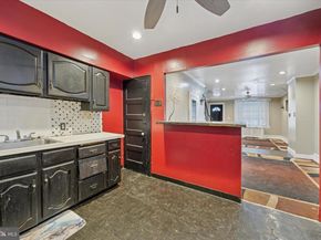 5630 Larchwood Avenue, Philadelphia PA 19143