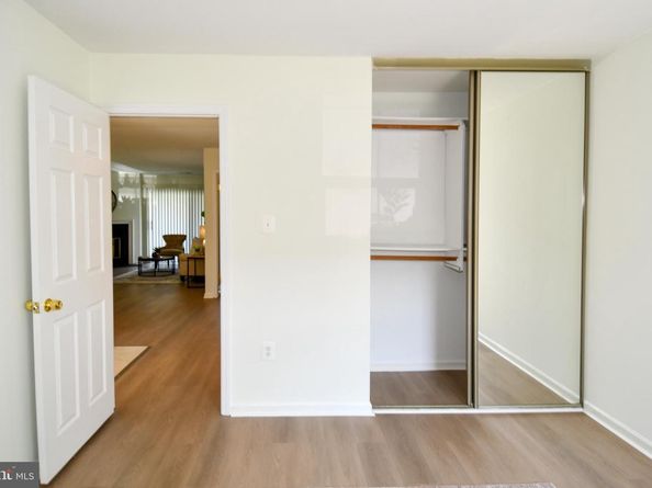 2797 Yarling Court, Falls Church VA 22042