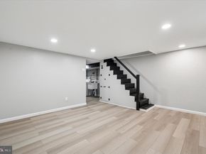 1074 Cedarwood Road, Glenolden PA 19036