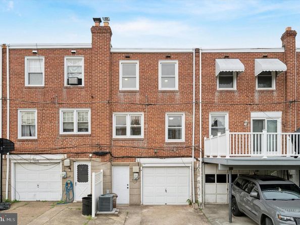 1074 Cedarwood Road, Glenolden PA 19036