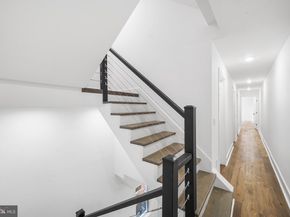 952 N 5TH Street, Philadelphia PA 19123