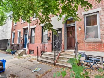 952 N 5TH Street