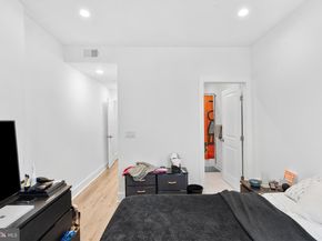 952 N 5TH Street, Philadelphia PA 19123