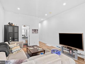 952 N 5TH Street, Philadelphia PA 19123
