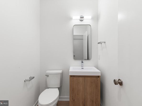 261 Delmar Street, Philadelphia PA 19128