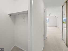8340 Greensboro Drive 1014, Mclean VA 22102