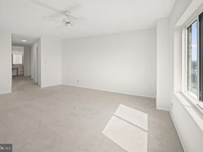 8340 Greensboro Drive 1014, Mclean VA 22102