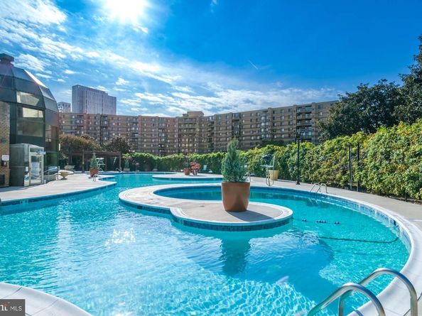 8340 Greensboro Drive 1014, Mclean VA 22102