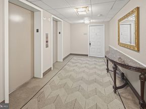 8340 Greensboro Drive 1014, Mclean VA 22102