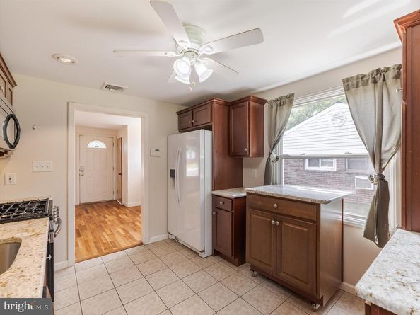 2814 Woodland Road, Abington PA 19001