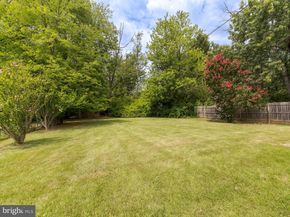 2814 Woodland Road, Abington PA 19001