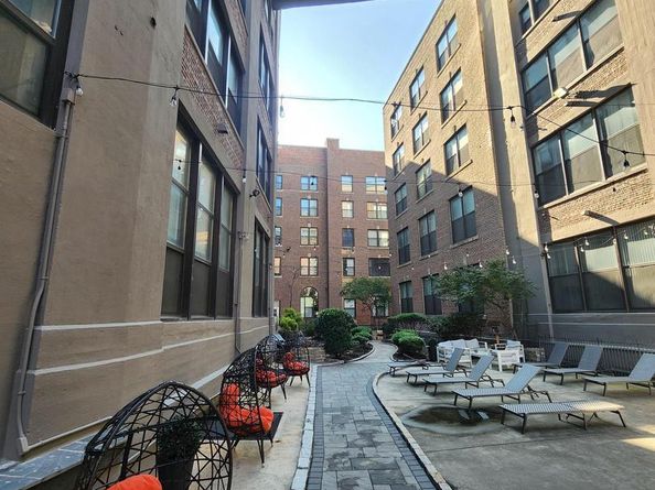 1100 S Broad Street 10A, Philadelphia PA 19146