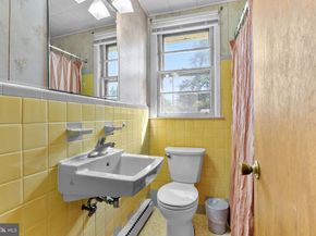 1100 Wayland Avenue, Bensalem PA 19020