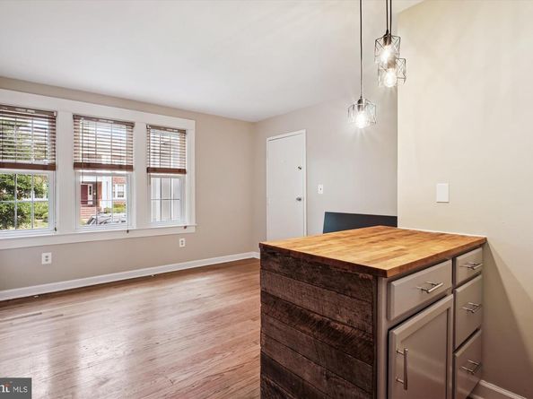 1706 Dewitt Avenue A, Alexandria VA 22301