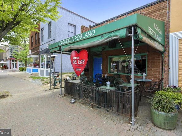 1706 Dewitt Avenue A, Alexandria VA 22301