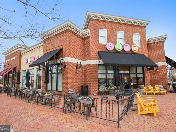 1706 Dewitt Avenue A, Alexandria VA 22301