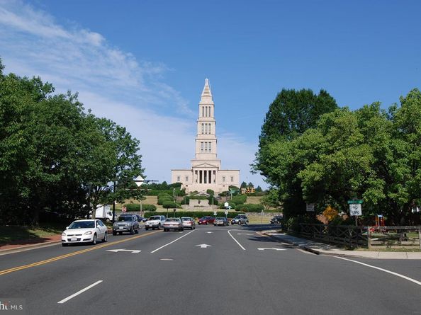 1706 Dewitt Avenue A, Alexandria VA 22301