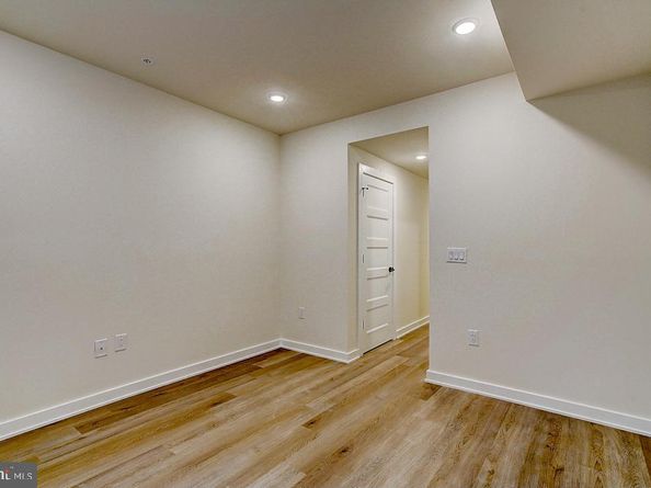 728 S 10TH Street 2, Philadelphia PA 19147