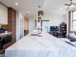 315 New Street 321, Philadelphia PA 19106