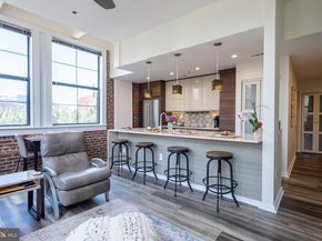 315 New Street 321, Philadelphia PA 19106