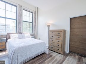 315 New Street 321, Philadelphia PA 19106