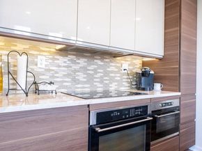 315 New Street 321, Philadelphia PA 19106