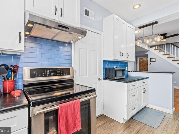 913 4TH Street NE, Washington DC 20002